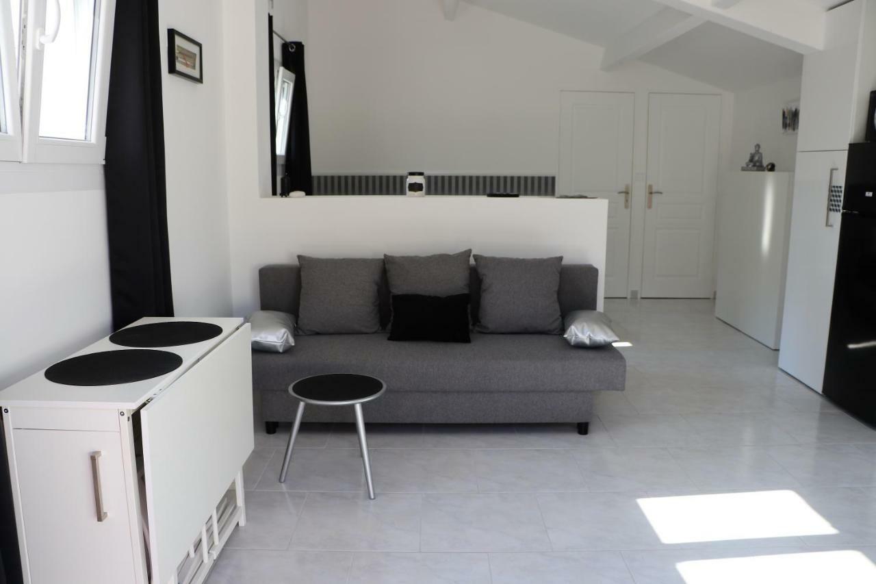 Вилла Zenitude En Provence Plan d'Aups Экстерьер фото